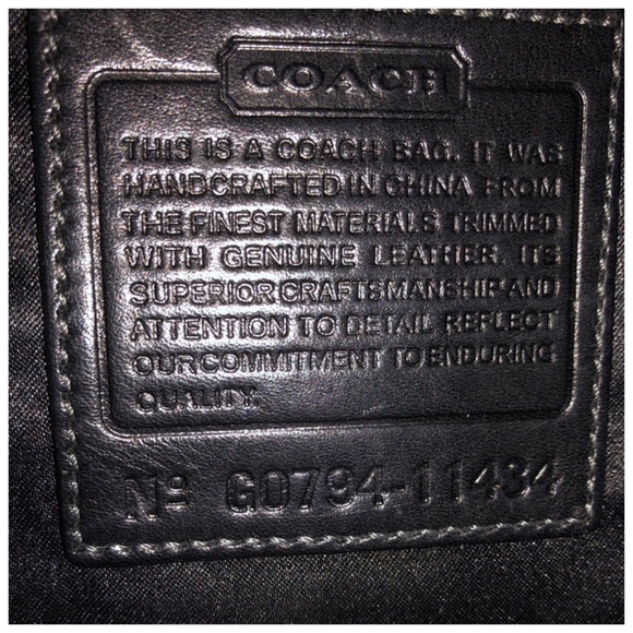 EUC! Coach Legacy Bleeker shoulder bag - Picture 3 of 11